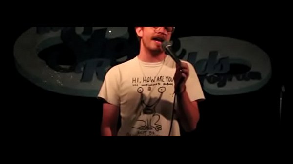 Redhead Otter Jamie Clark fucks crowd